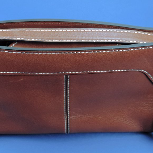 Adrienne Vittadini Leather Purse Handbag NWOT - Picture 5 of 6